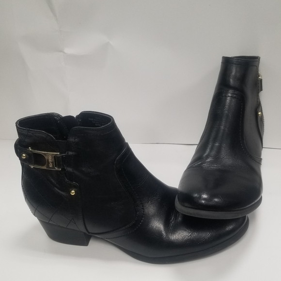 Unisa Unpalize3-T Black Faux Leather Ankle Boots Women  Sz 9 - Picture 12 of 12